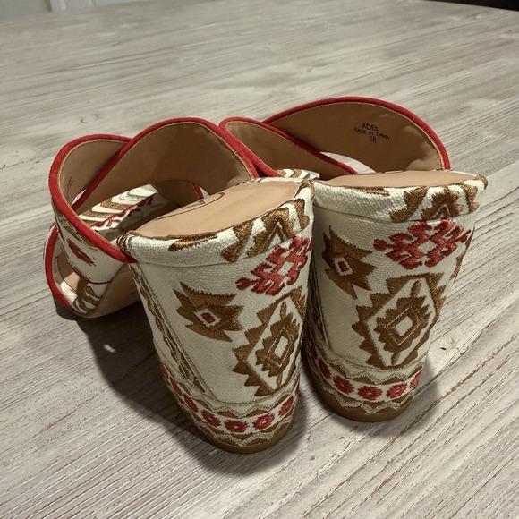 ASH Red Aztec Embroidered Adel Round Toe Block Heel Slip On Heel Sandal 7.5 / 38 - Picture 3 of 9